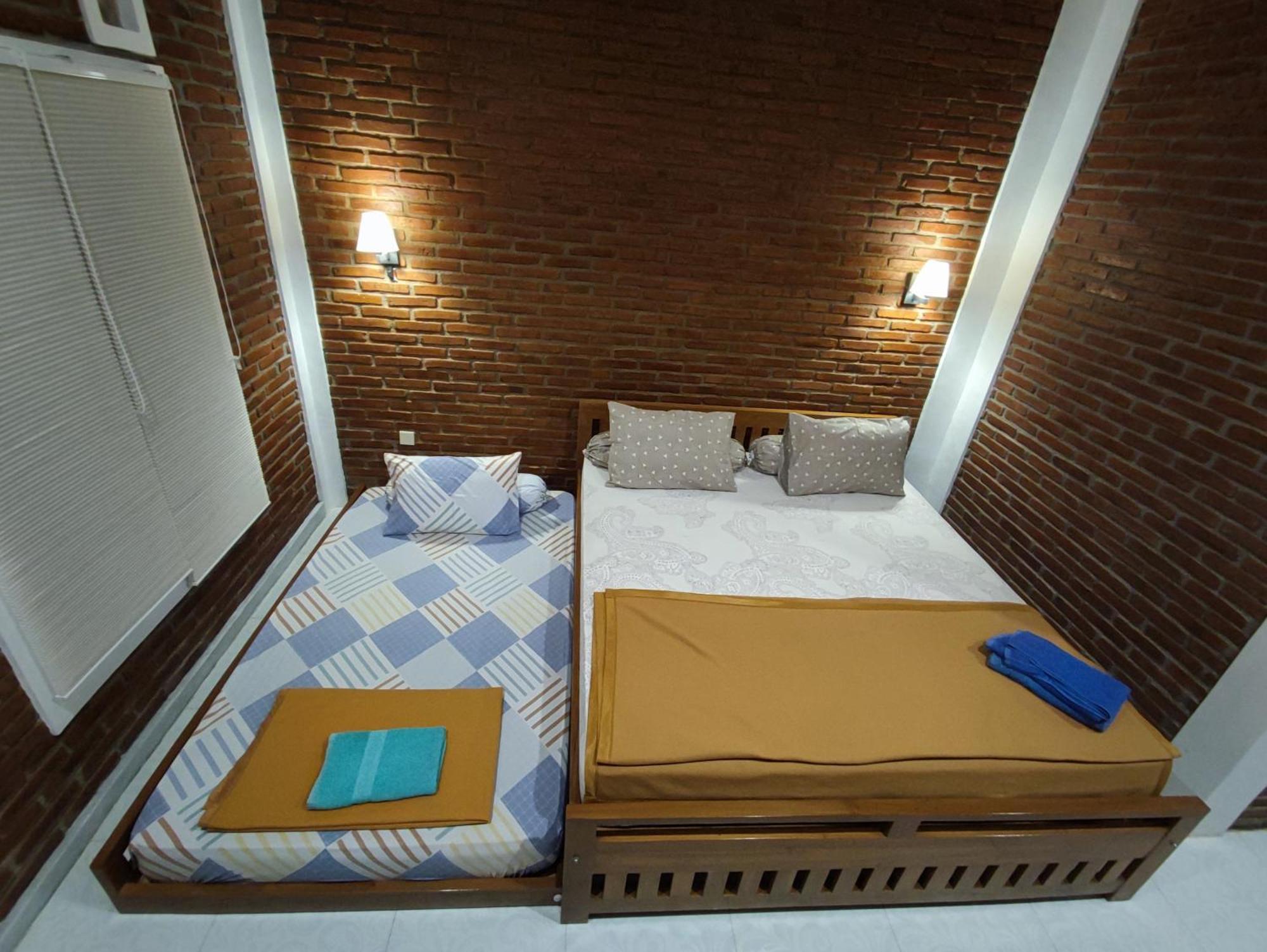 Genthong Homestay Magelang Eksteriør bilde