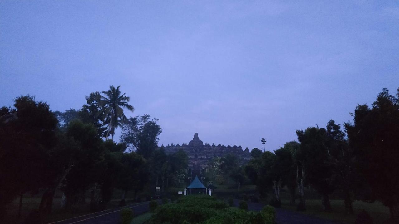 Genthong Homestay Magelang Eksteriør bilde